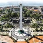 ikon tugu pahlawan kota surabaya